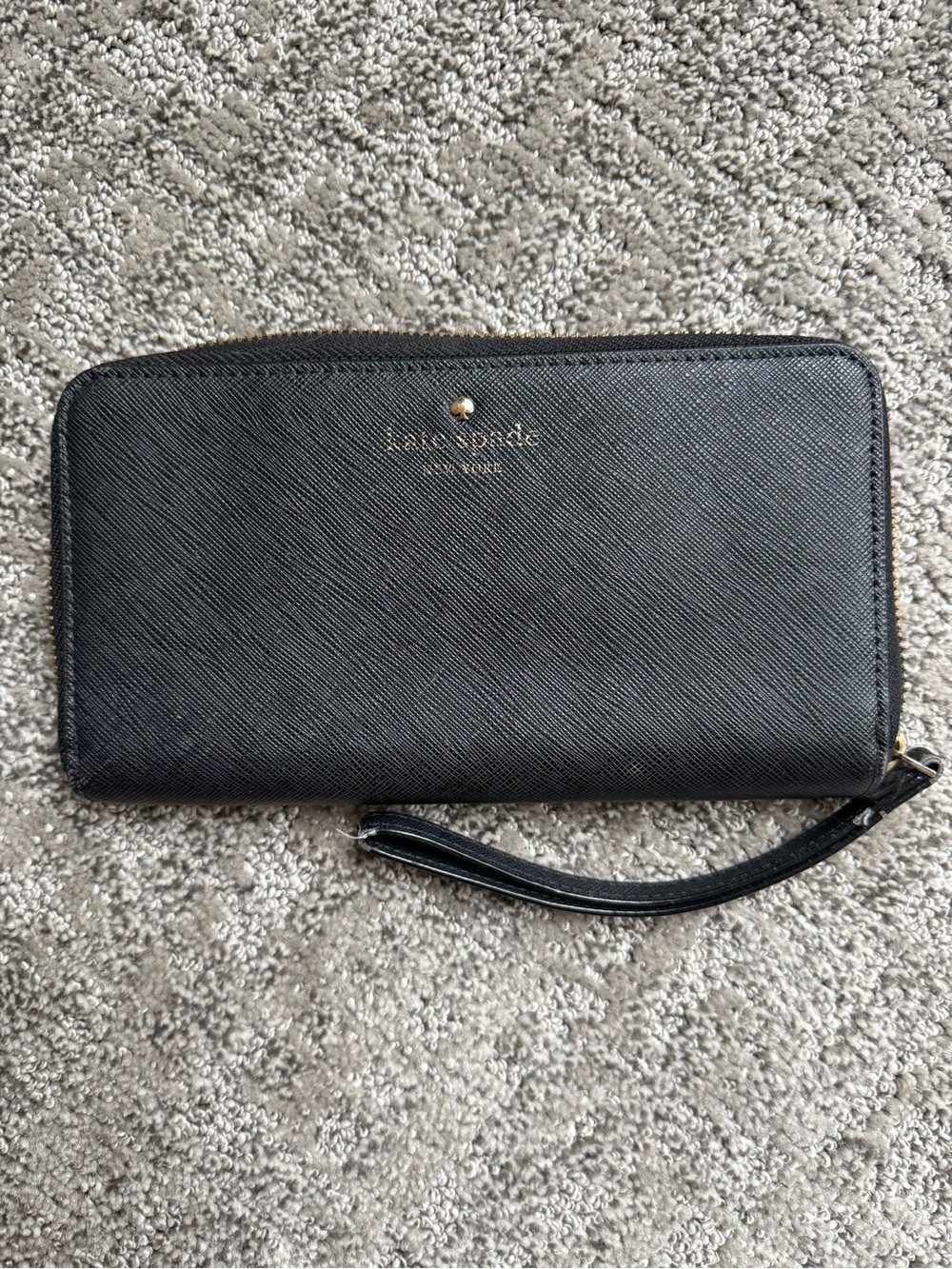 kate spade Black Saffiano Zip Around Wristlet with Gold Logo